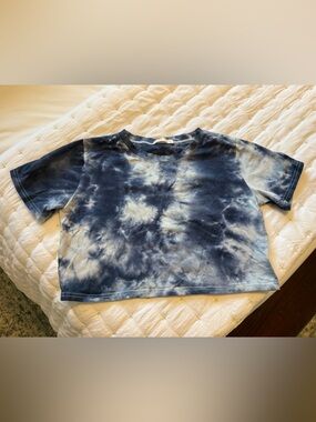 Romwe Blue Tie-Dye Crop Tee